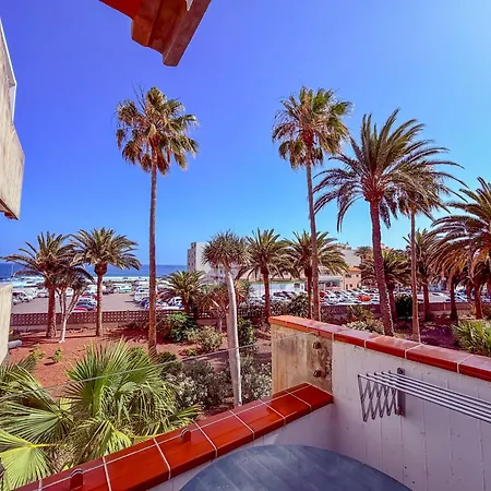 Oceanfront With Sea Views And Seawater Pool, Lg73